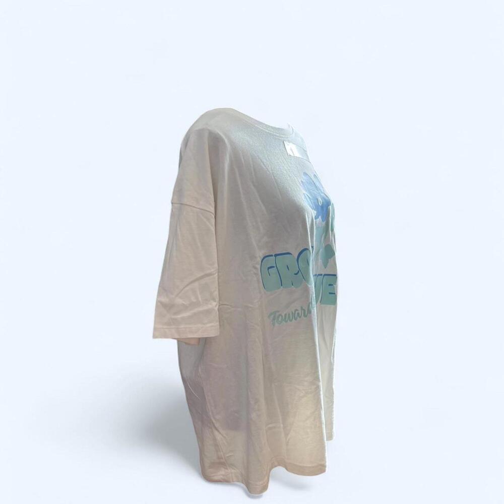 Universal Threads oversized grow towards love graphic tee Size XL - Picture 3 of 8